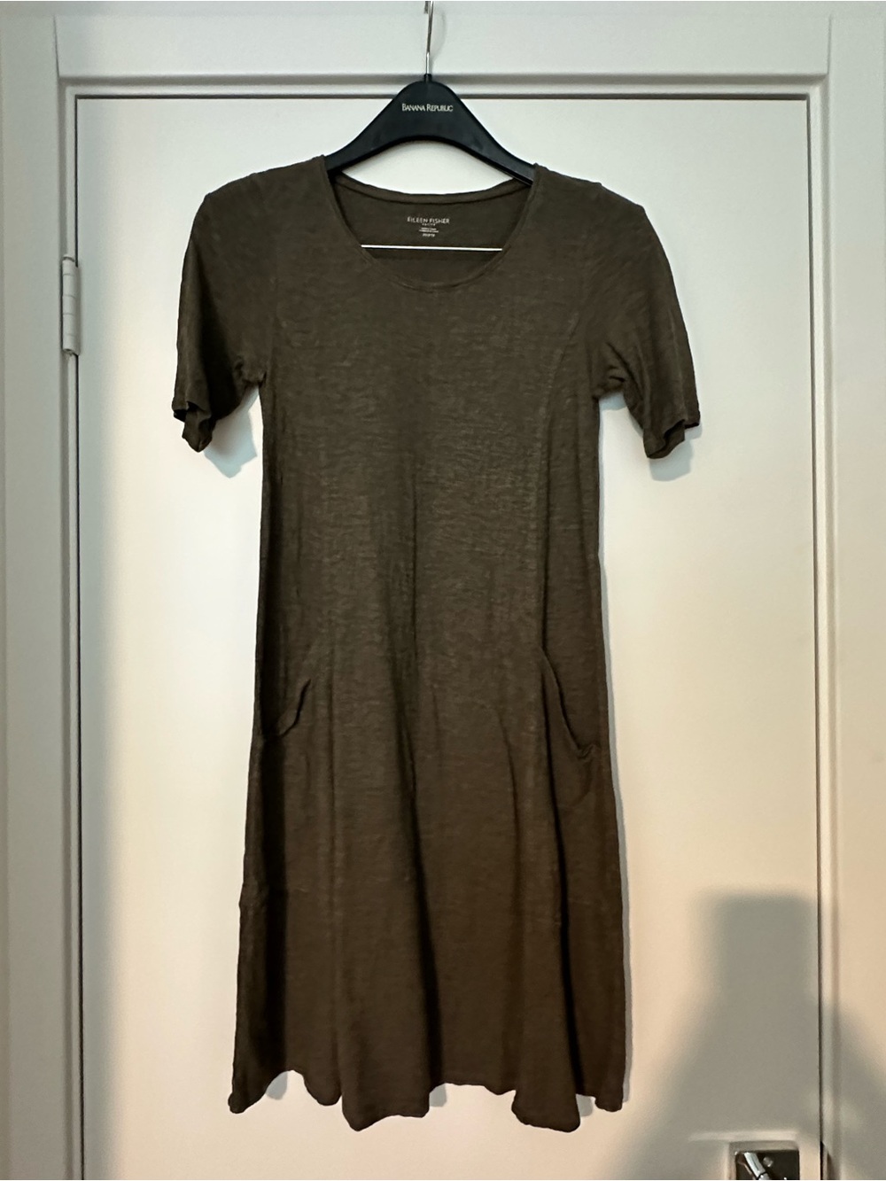 Eileen Fisher Olive Short-Sleeve Midi Dress with Pockets